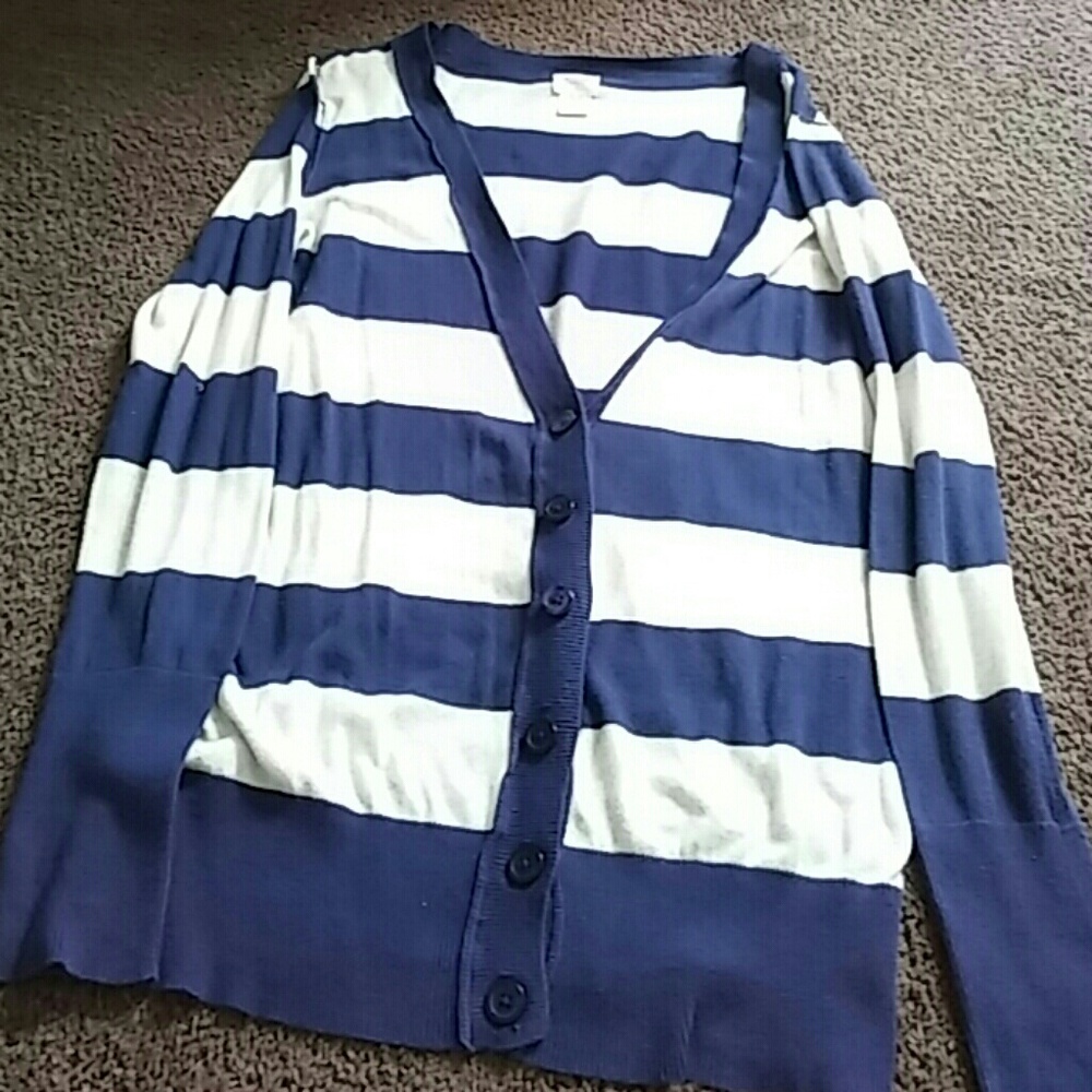 Sweater vest